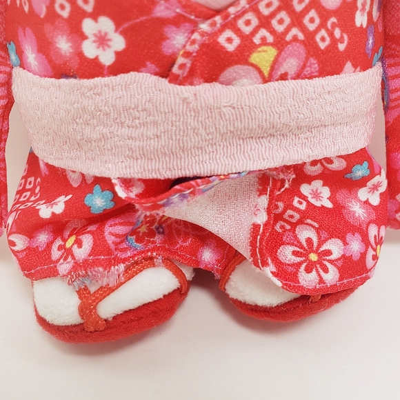 Sanrio Hello Kitty Plush Pink Red Kimono - Picture 4 of 9